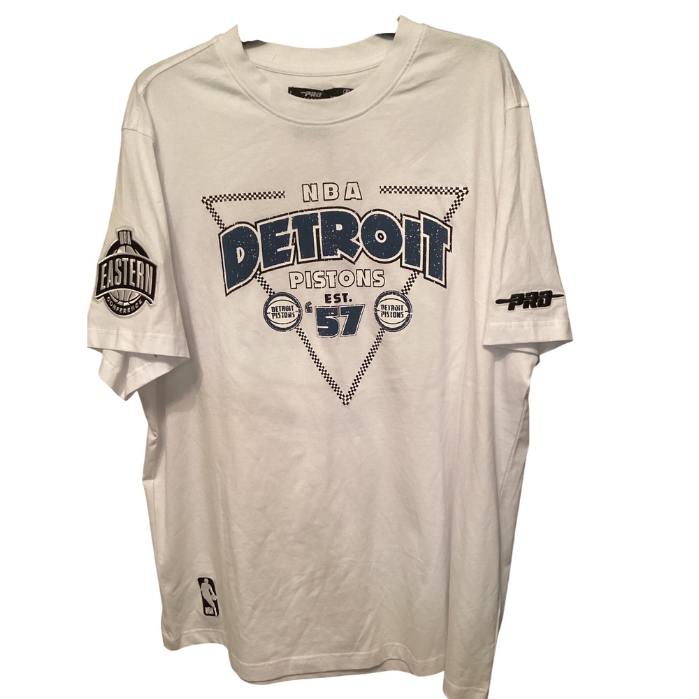 Pro Standard NBA Detroit Pistons White Graphic T-Shirt Mens 2XL  WHT NEW